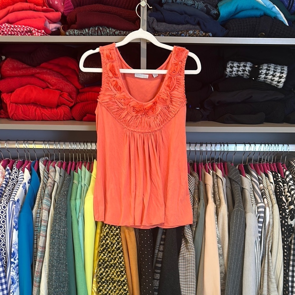 NY & Co coral with rosettes sleeveless tank top size XS